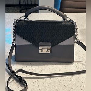 Michael Kors Jade Crossbody